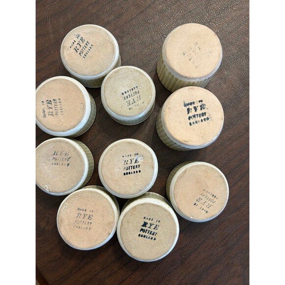 (10) Vintage Rye Pottery England Ramekins - Picture 6 of 10